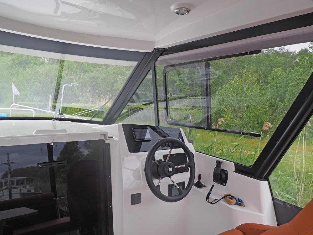 Stuurhuis, Accommodatie